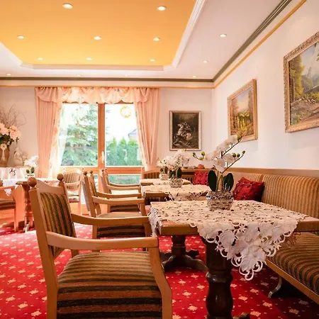 Aparthotel St. Georg 3*