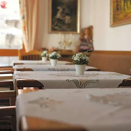 St. Georg Hotel 3*
